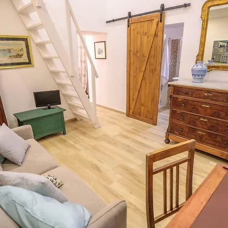 Il Principio Di Archimedeguest&art House Casa vacanze Syracuse